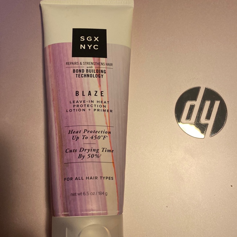 SGX NYC repairs and strengthens hair bond